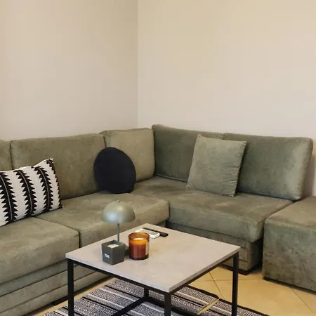 Grid Apartment Tirana